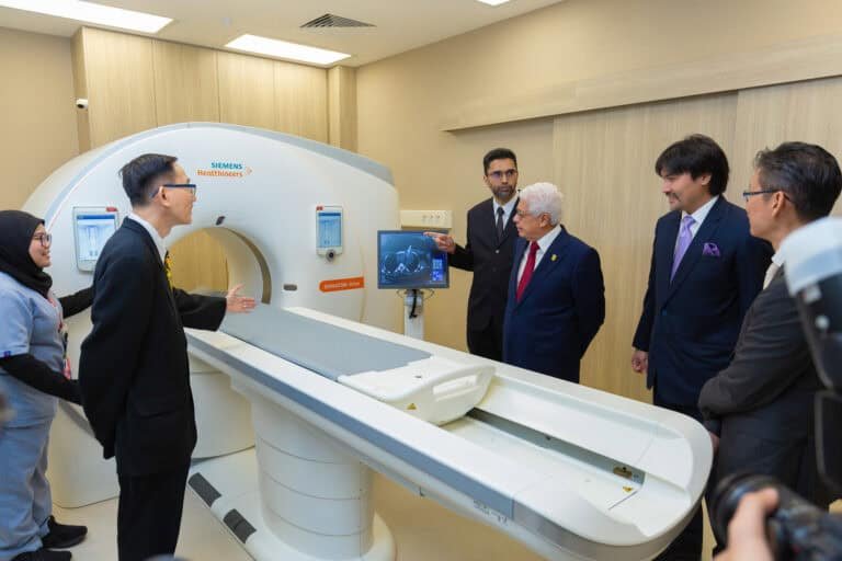 Ahmad Fuzi explores the advance imaging department of NHH.