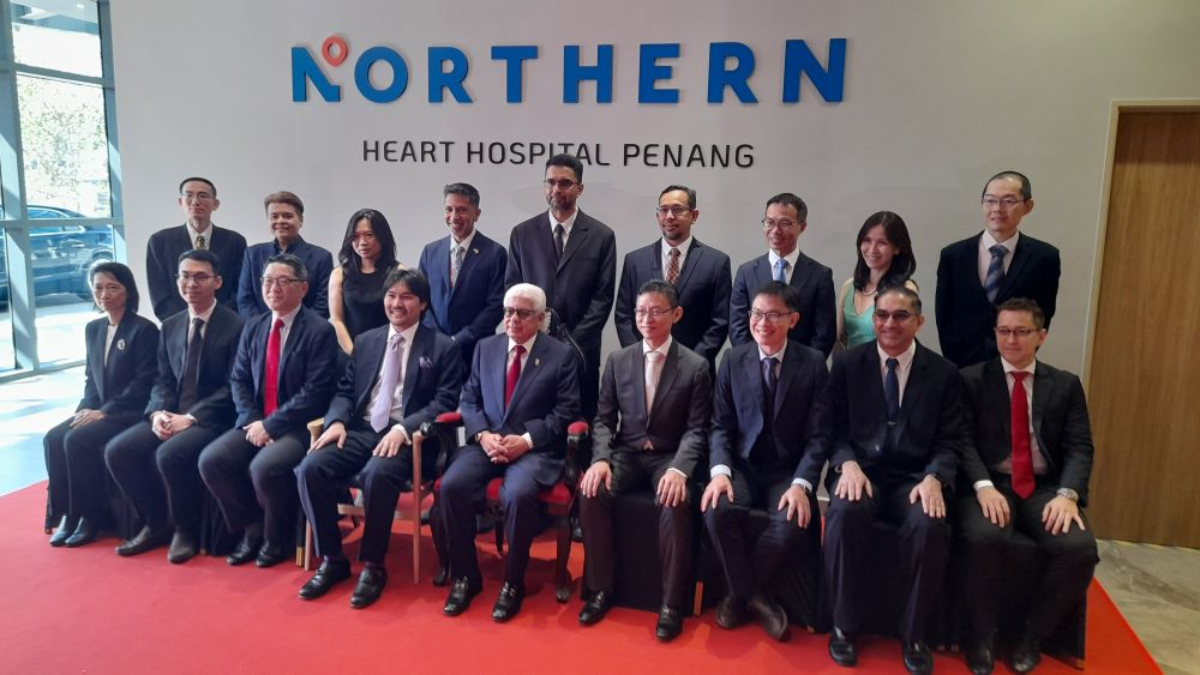 Penang governor graces the official opening of the Northern Heart Hospital