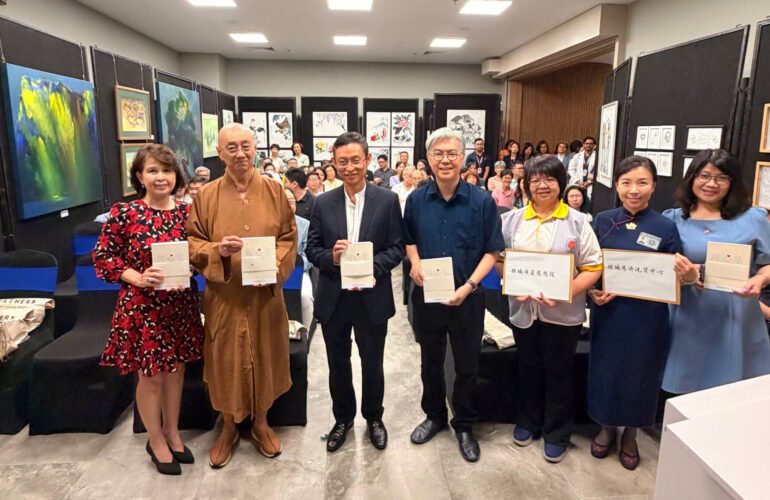 Guan Xin Ji by Dr. Tan A Book Launch Blending Cardiology, Art and Reflection (10)