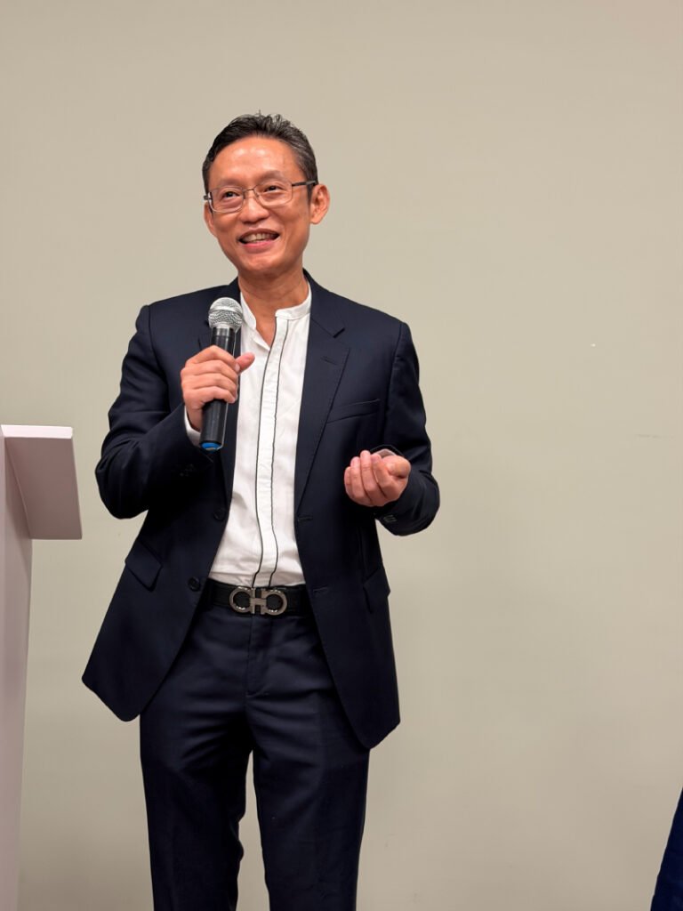 Guan Xin Ji by Dr. Tan A Book Launch Blending Cardiology, Art and Reflection